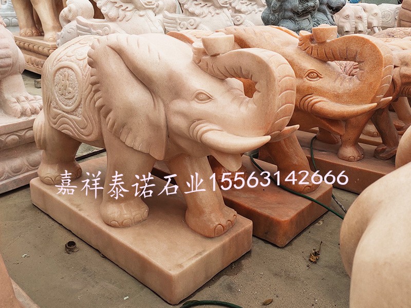 石雕大象的鼻子造型